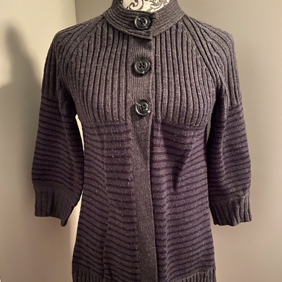 Dex Sweaters - DEX cardigan